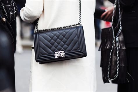 chanel boy bag fiyatı|international chanel bag.